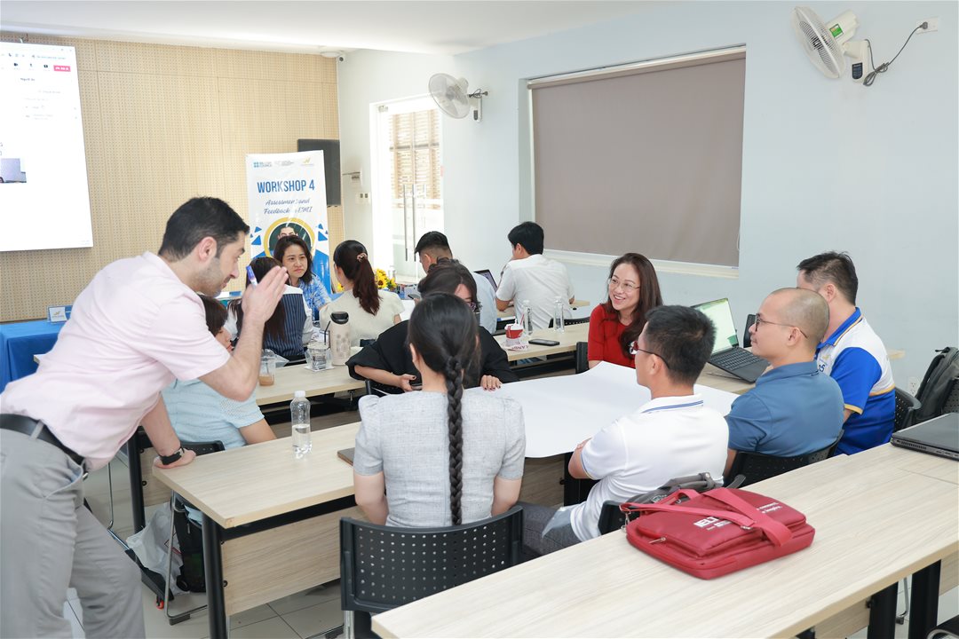 Học quốc tế tại LHU