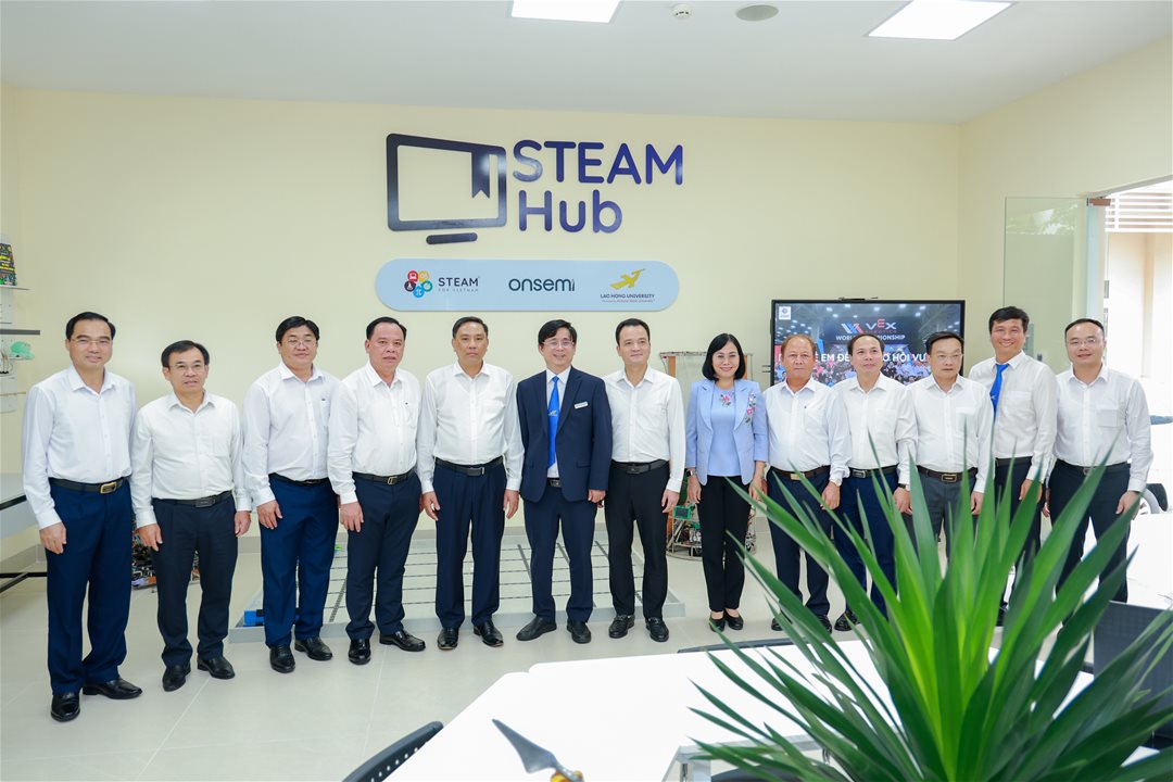 LHU – một trong ba điểm đến tìm hiểu mô hình chuyển đổi số và đổi mới sáng tạo tại Đồng Nai
