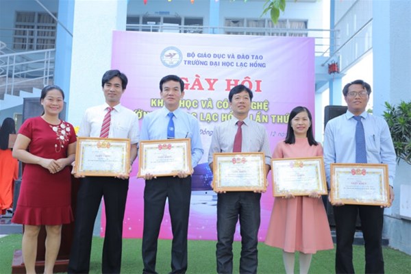 Nhiều đề tài NCKH của LHU đã được chuyển giao